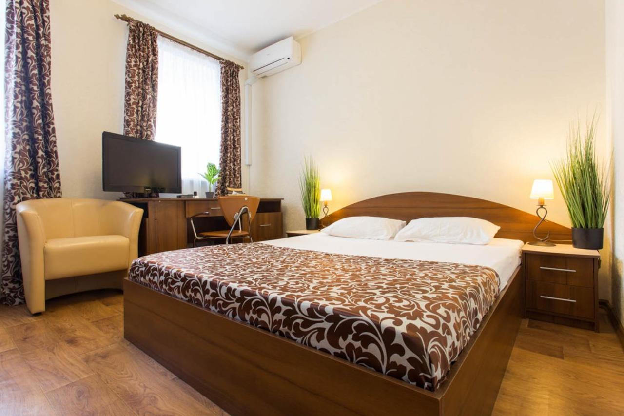 Studio In The City Center - Kravtsova Lane 13B-6 Kharkov Ngoại thất bức ảnh