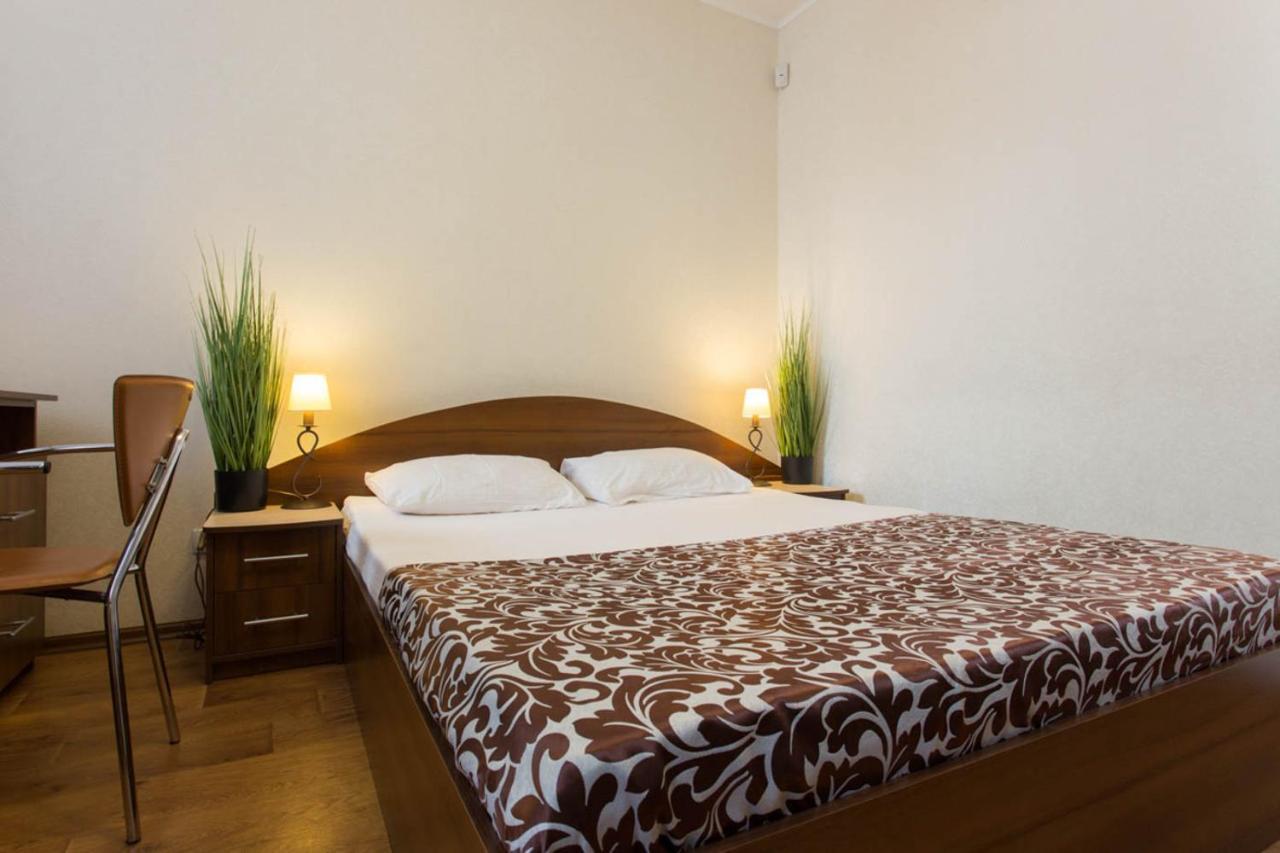 Studio In The City Center - Kravtsova Lane 13B-6 Kharkov Ngoại thất bức ảnh