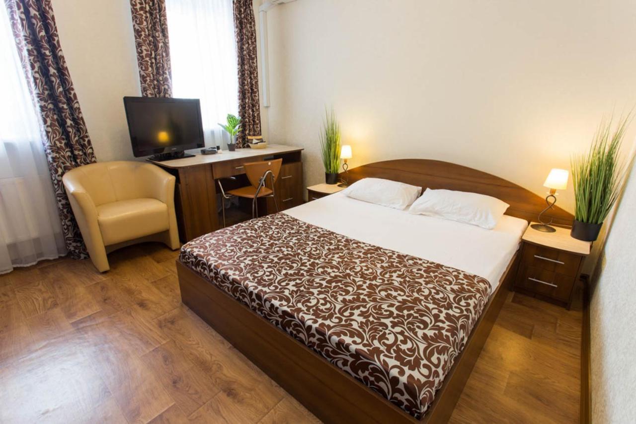 Studio In The City Center - Kravtsova Lane 13B-6 Kharkov Ngoại thất bức ảnh