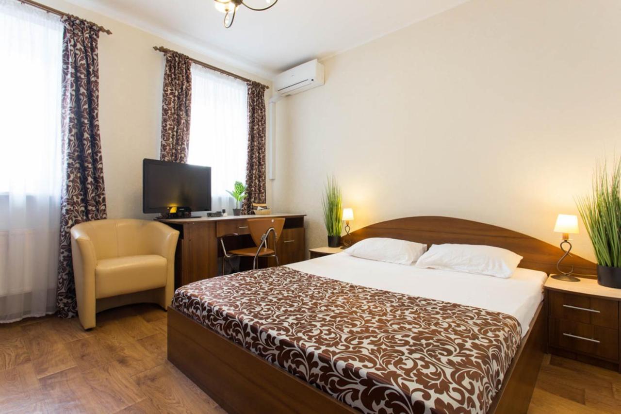 Studio In The City Center - Kravtsova Lane 13B-6 Kharkov Ngoại thất bức ảnh